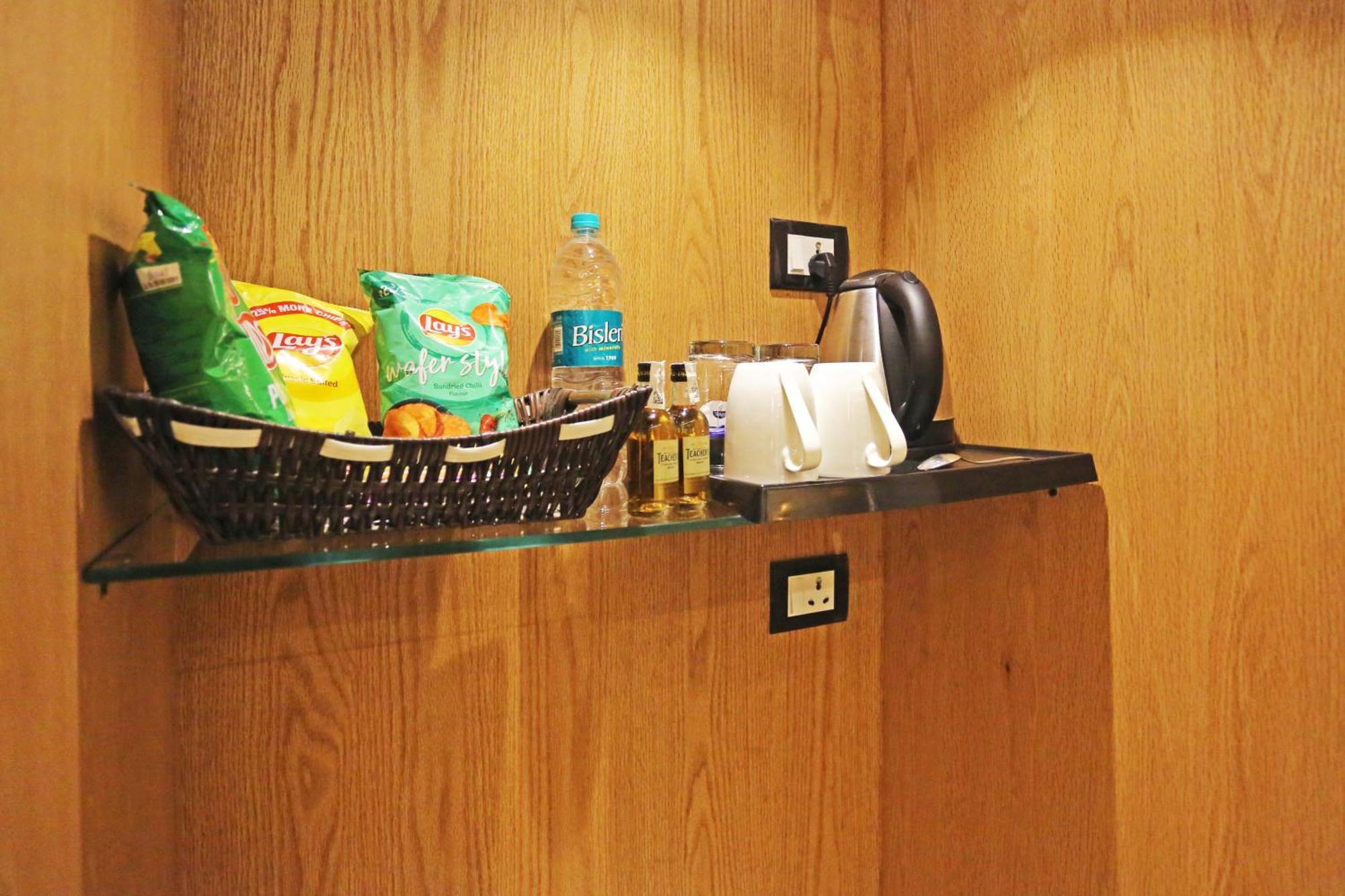 Jrd Luxury-Business Hotel Yeni Delhi Dış mekan fotoğraf