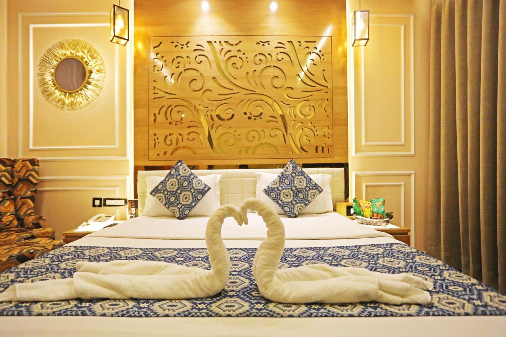 Jrd Luxury-Business Hotel Yeni Delhi Dış mekan fotoğraf