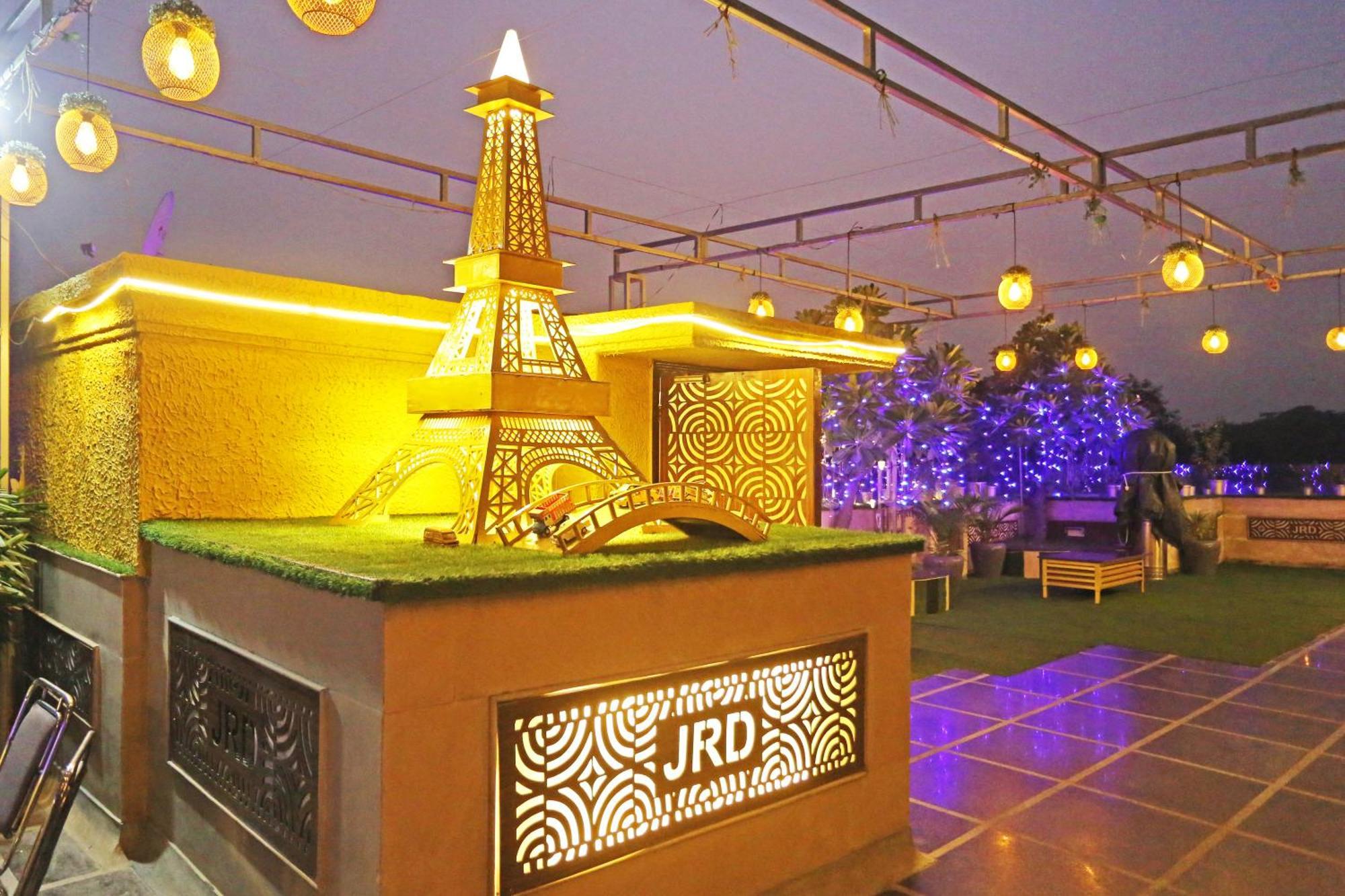 Jrd Luxury-Business Hotel Yeni Delhi Dış mekan fotoğraf