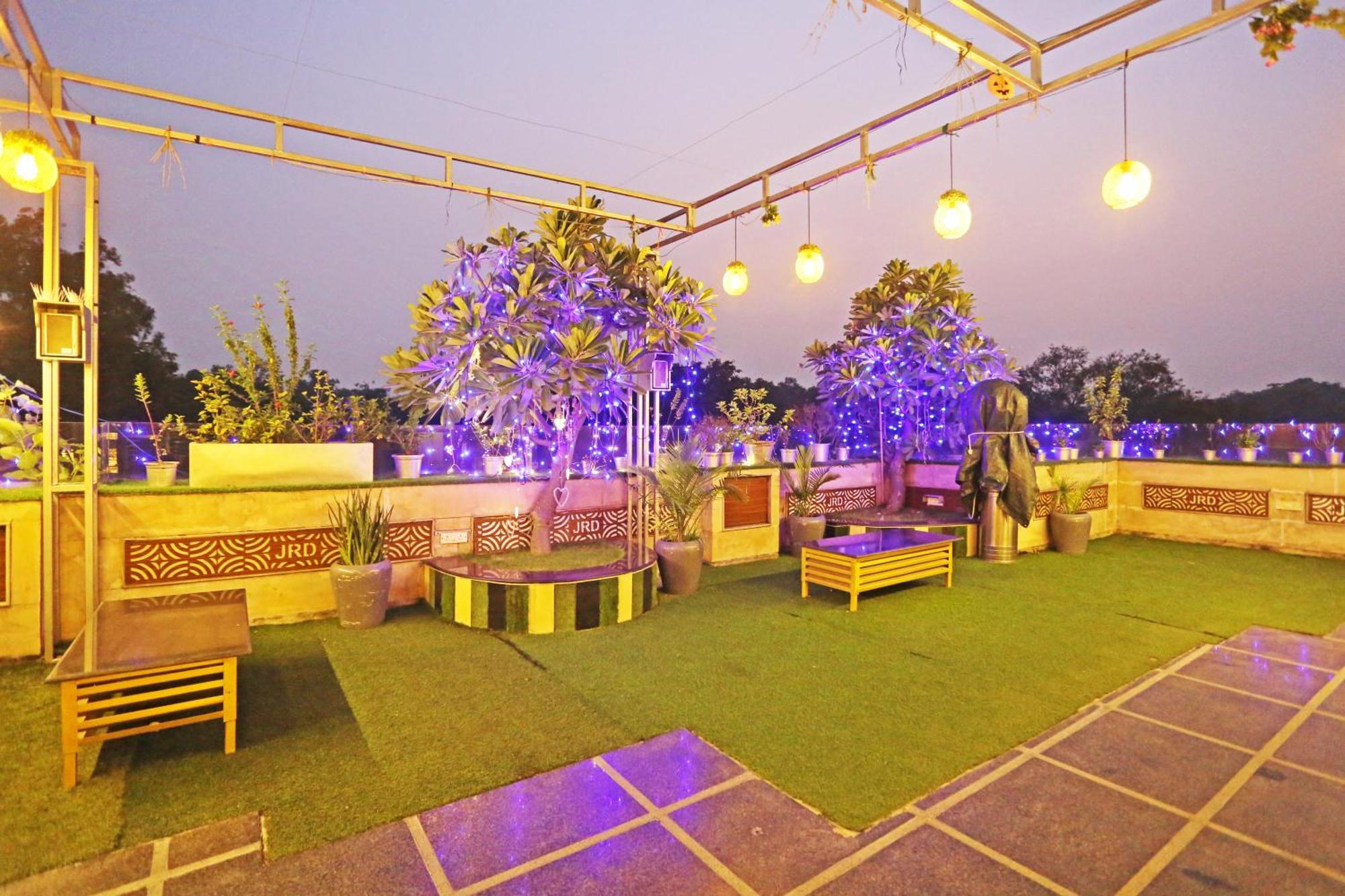 Jrd Luxury-Business Hotel Yeni Delhi Dış mekan fotoğraf