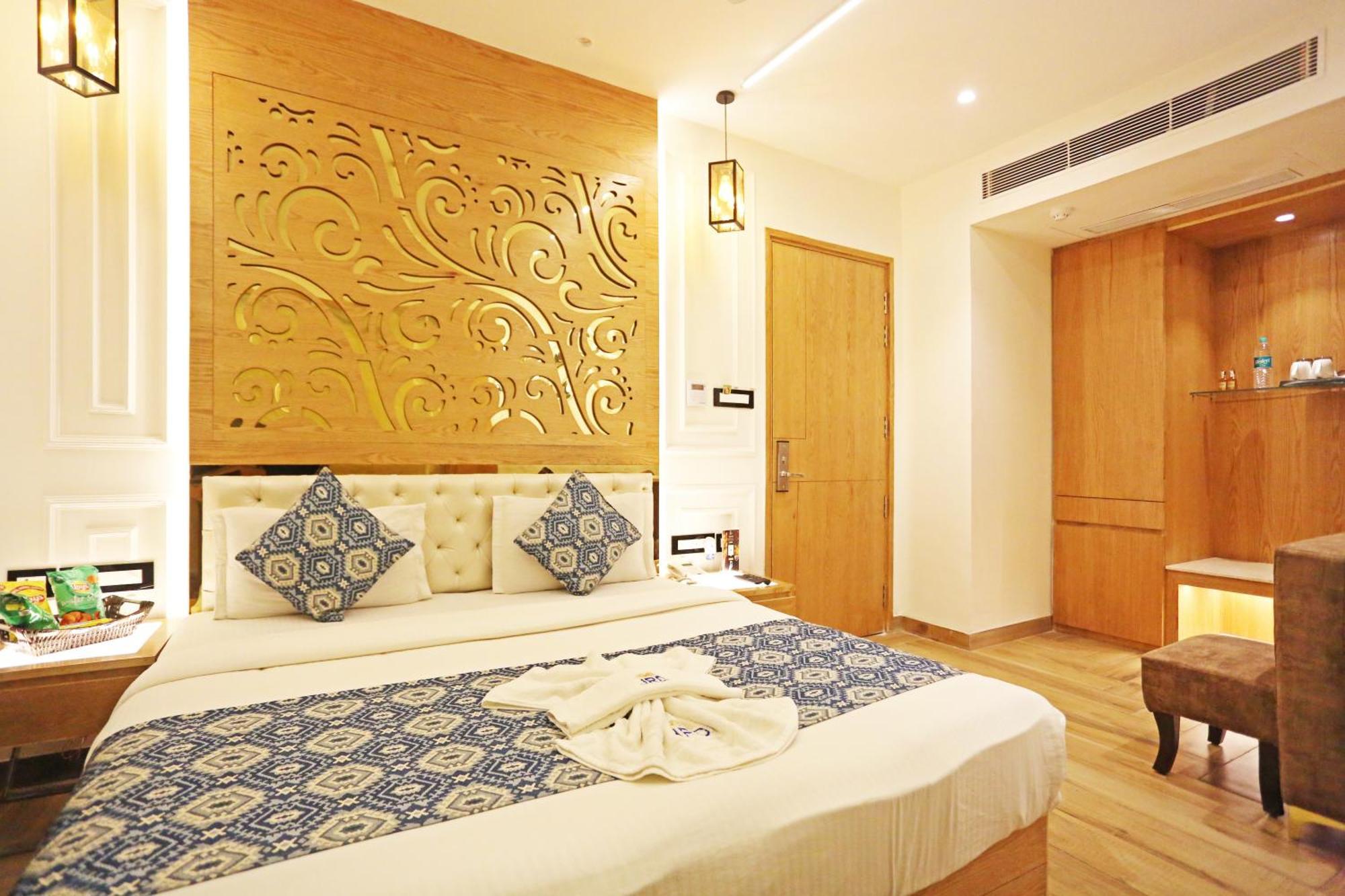 Jrd Luxury-Business Hotel Yeni Delhi Dış mekan fotoğraf