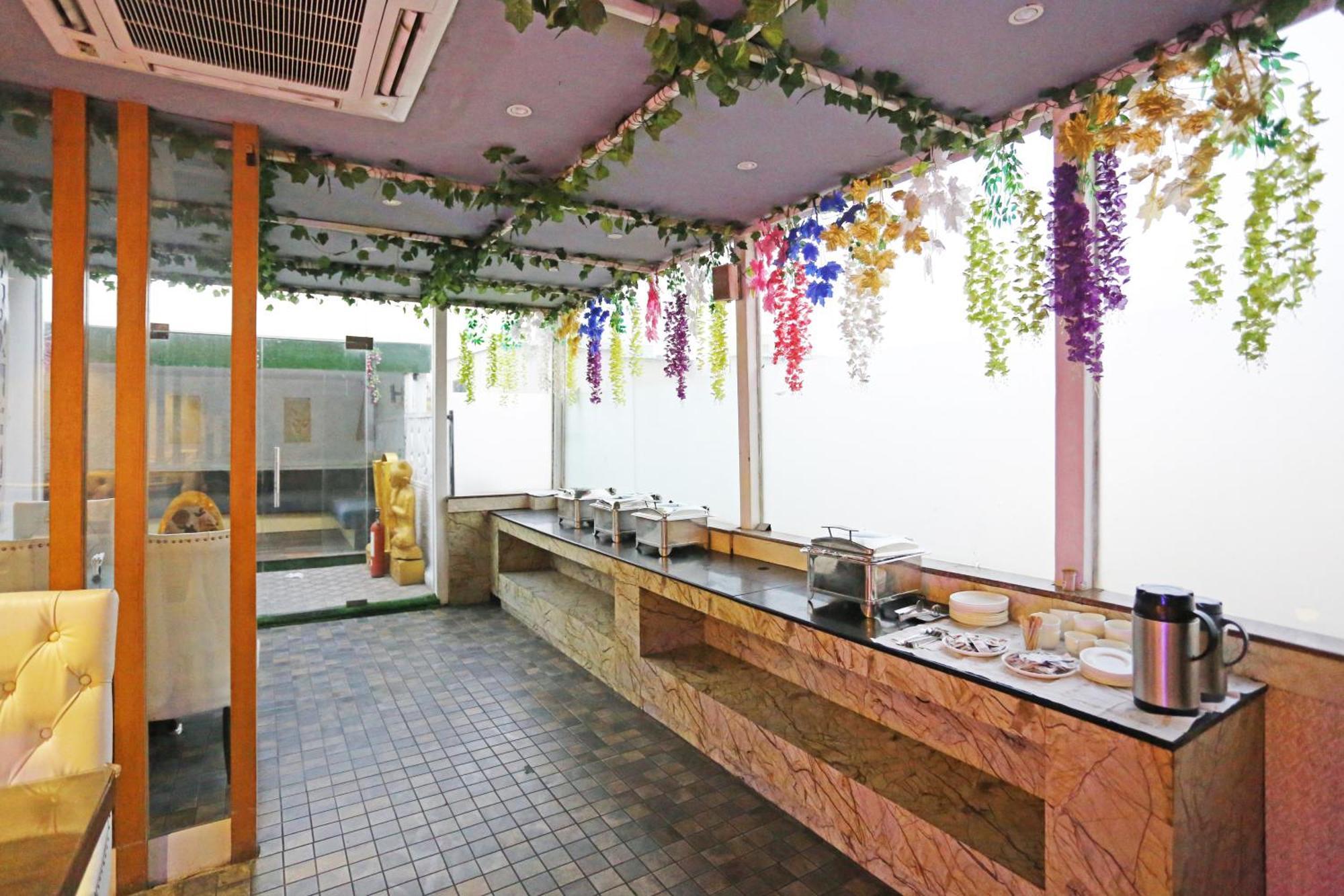 Jrd Luxury-Business Hotel Yeni Delhi Dış mekan fotoğraf