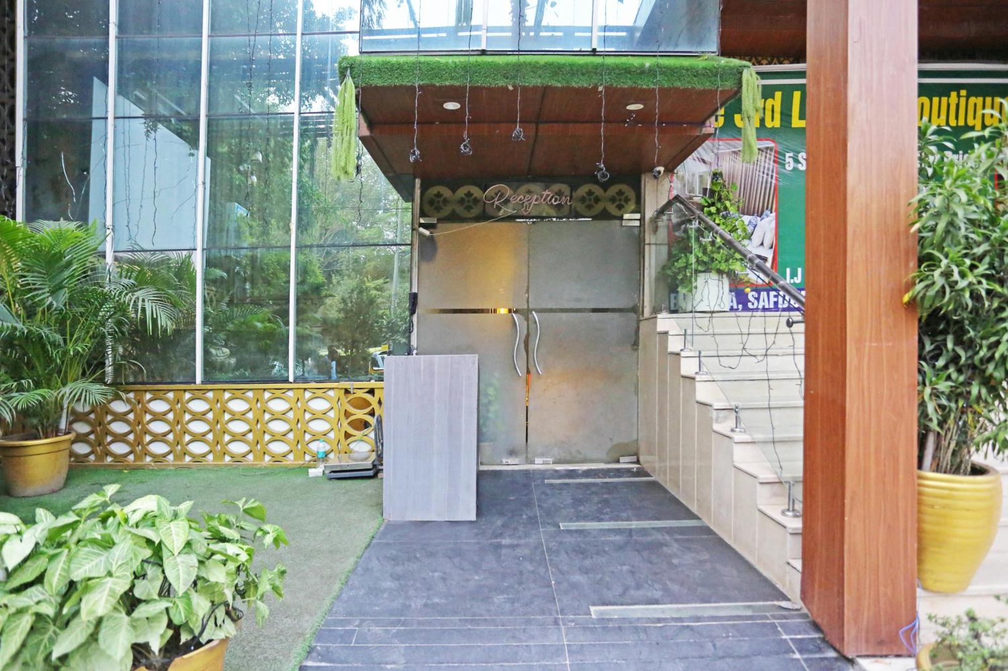 Jrd Luxury-Business Hotel Yeni Delhi Dış mekan fotoğraf
